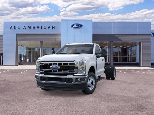 2026 Ford Mason Dump F-350 4x4 9 FT 2-3 Yard with L-Pack
