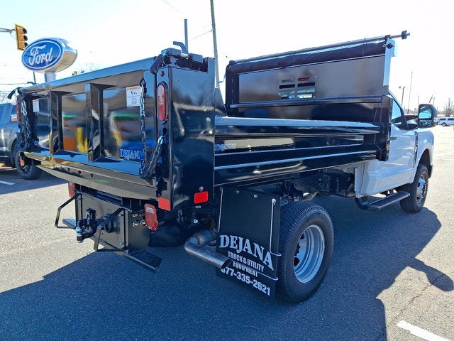 2026 Ford Super Duty F-350 DRW XL