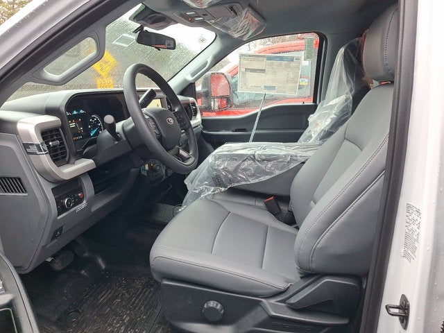 2026 Ford Super Duty F-550 DRW XL 9 3/4 Dump w/ Buyers LPAK