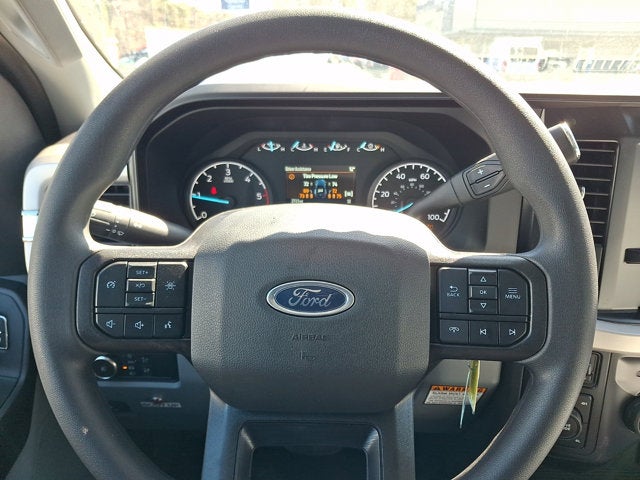 2026 Ford Super Duty F-550 DRW XLT