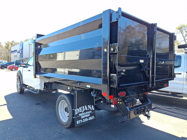 2026 Ford Super Duty F-550 DRW XLT