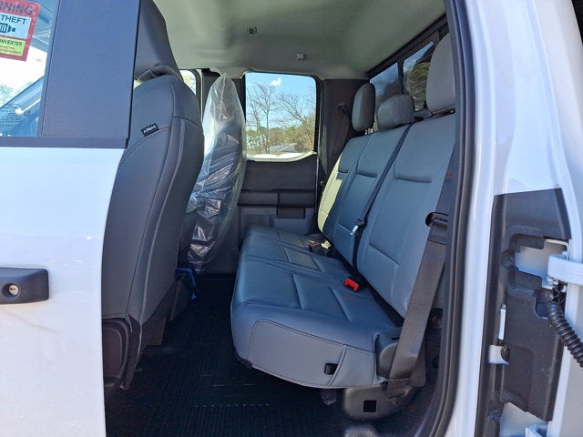 2026 Ford Super Duty F-550 DRW XLT