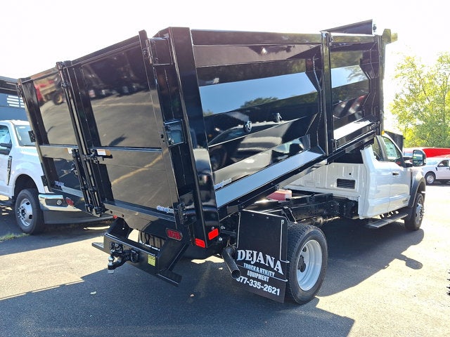 2027 Ford Super Duty F-550 DRW XLT