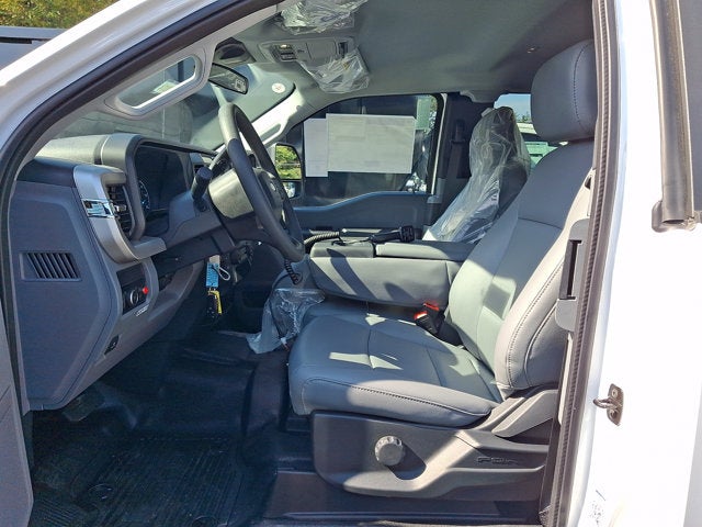 2027 Ford Super Duty F-550 DRW XLT