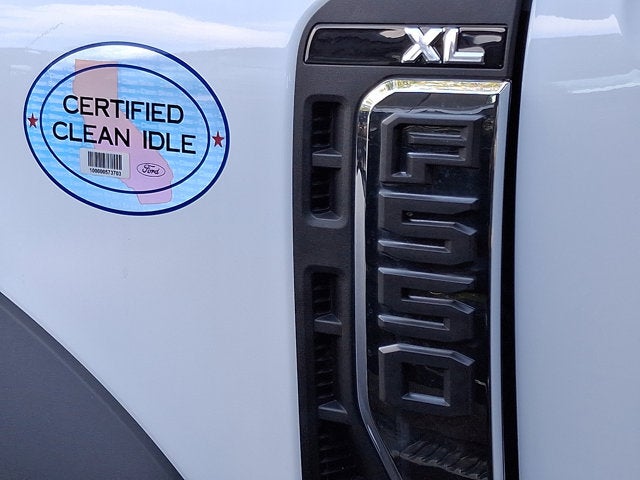 2025 Ford Super Duty F-550 DRW XL 12 FT Landscaper