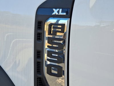 2025 Ford Super Duty F-550 DRW XLT 9 3/4 Dump Truck