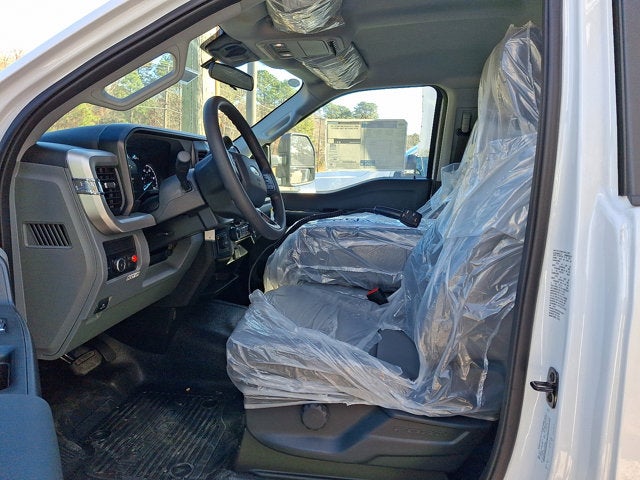 2025 Ford Super Duty F-550 DRW XLT 9 3/4 Dump Truck