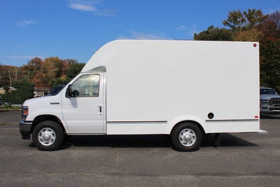 2027 Ford Dry Freight Box Truck E-350 12 FT Aerocell Body