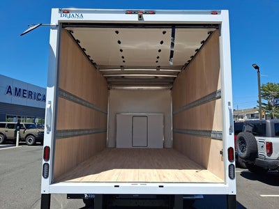 2027 Ford E-Series Cutaway Base