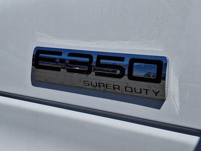 2027 Ford E-Series Cutaway Base