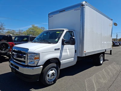 2027 Ford E-Series Cutaway Base