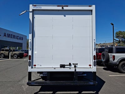 2027 Ford E-Series Cutaway Base