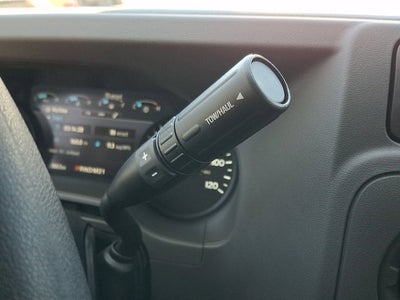 2027 Ford E-Series Cutaway Base