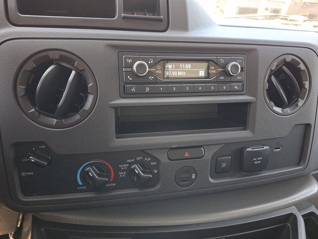 2027 Ford E-Series Cutaway Base