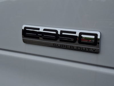 2027 Ford E-Series Cutaway Base