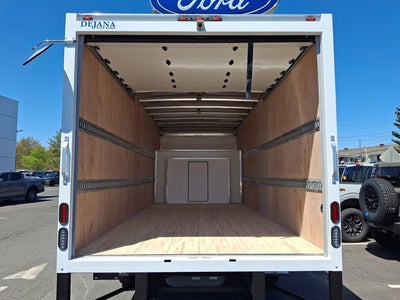 2027 Ford E-Series Cutaway Base